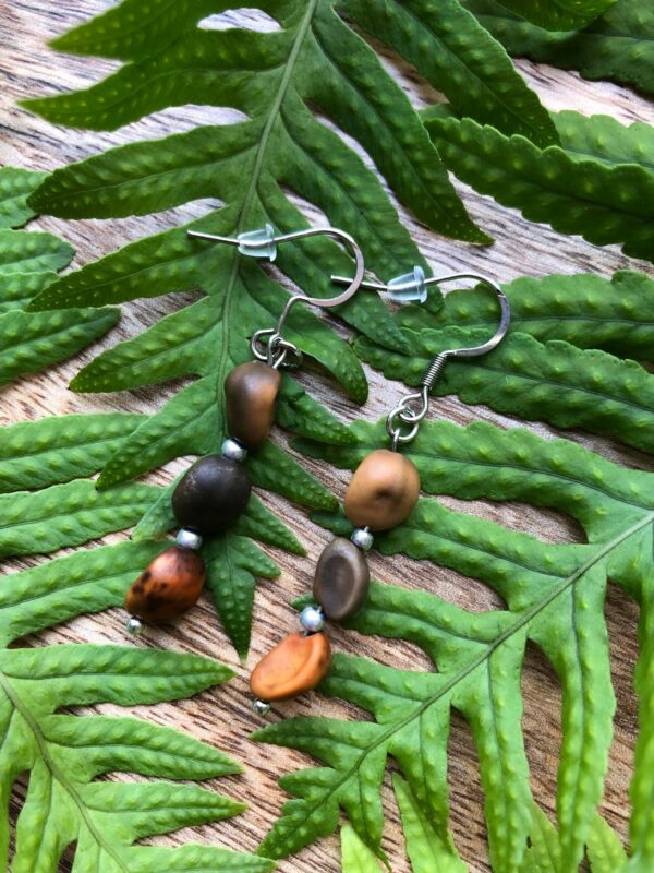 Fines perles marrons oranges