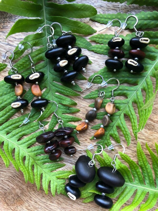 boucles d'oreilles en graines de haricots
